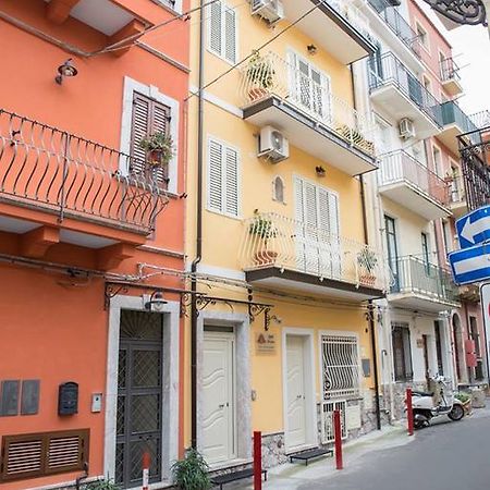 B&B Evelyne Taormina Eksteriør billede