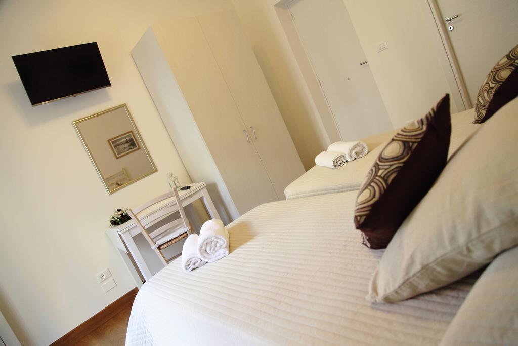 B&B Evelyne Taormina Værelse billede