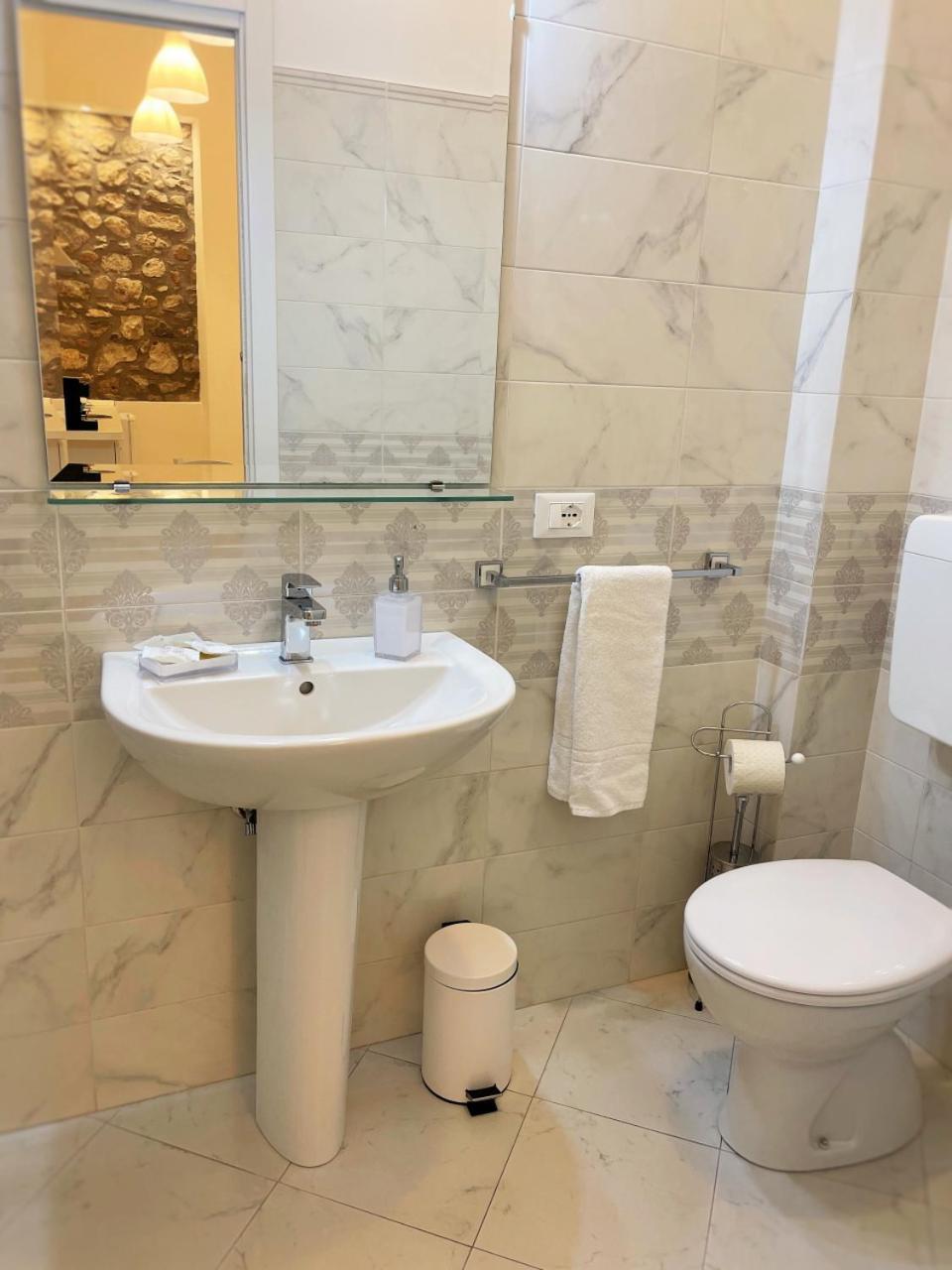 B&B Evelyne Taormina Eksteriør billede