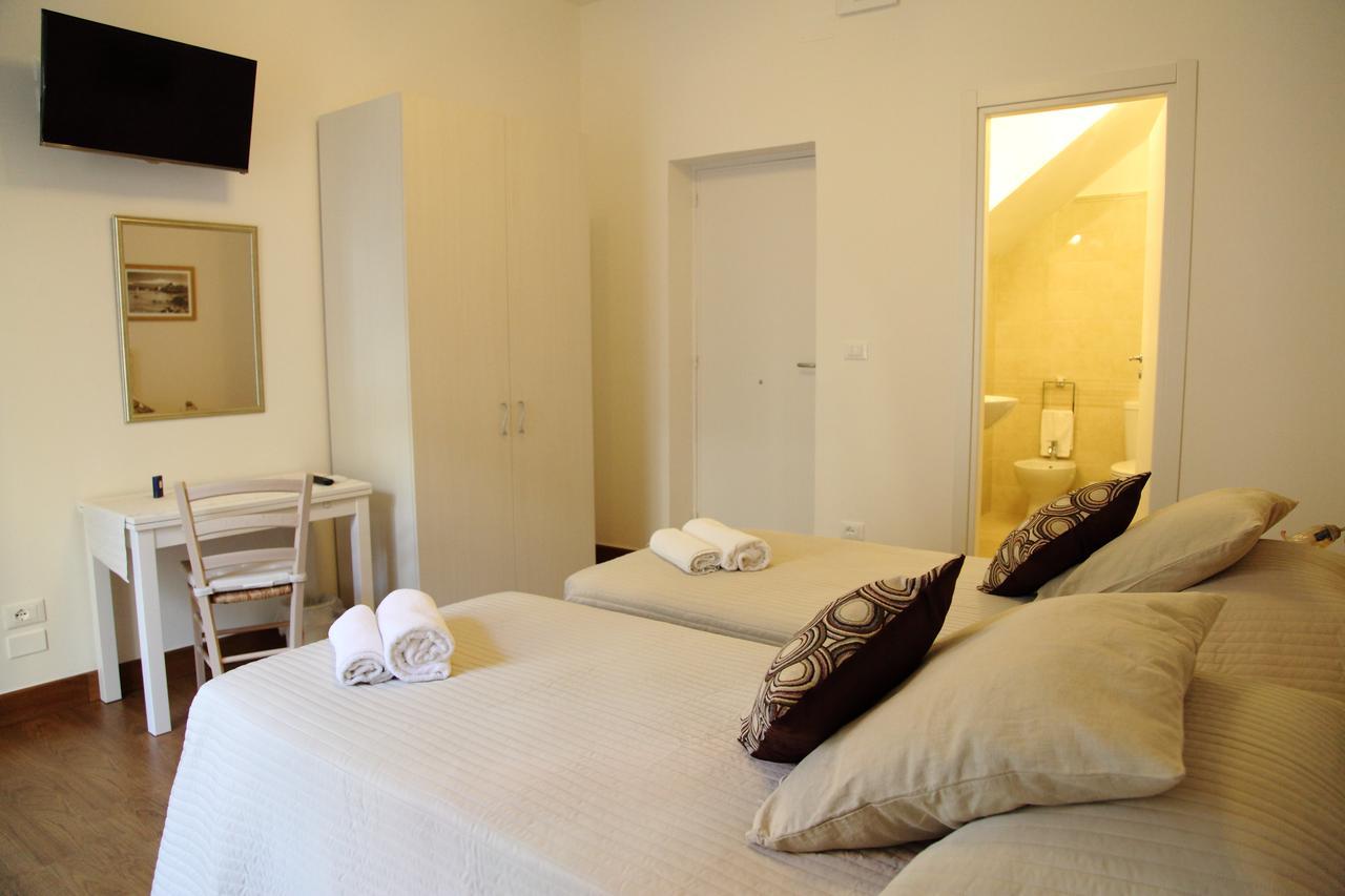 B&B Evelyne Taormina Eksteriør billede